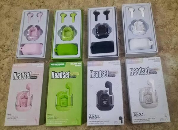 Air 31 Earbuds - Image 2