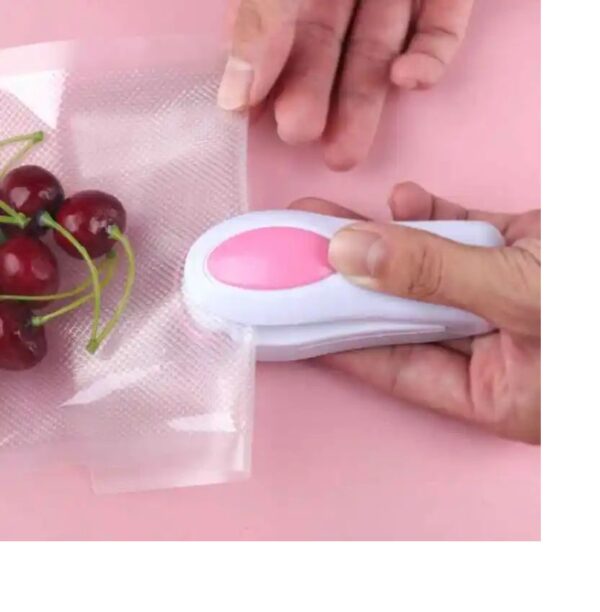 Mini Sealer Small Household Plastic Sealer Snack Moisture-proof Sealer Portable Plastic Bag Sealer - Image 2